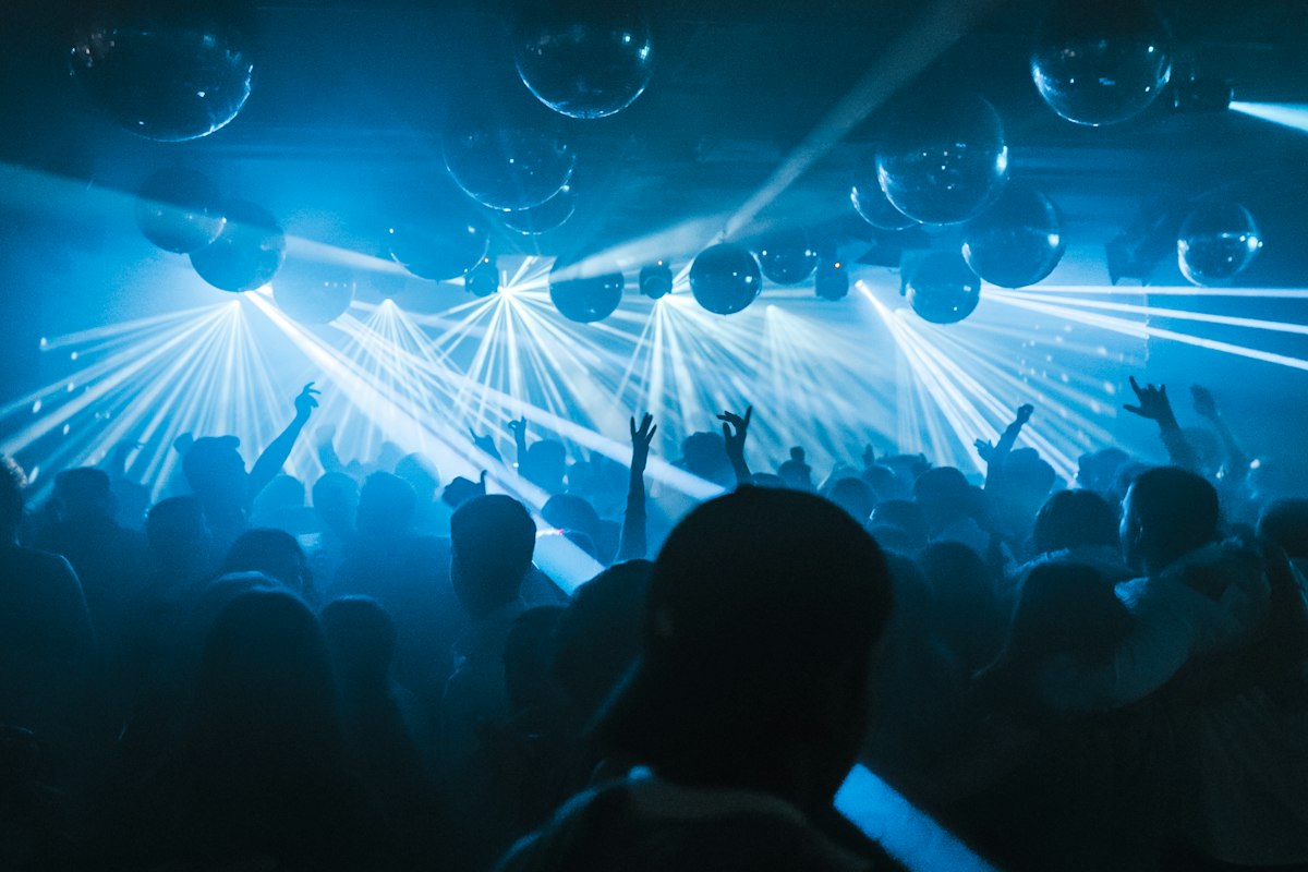 Nuit sauvage, une soirée techno